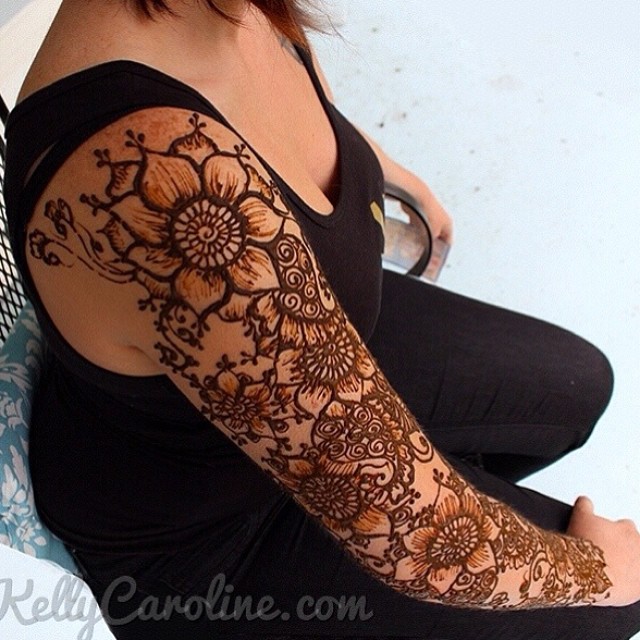 5 Intricate Design For Your Back Henna Tattoo
